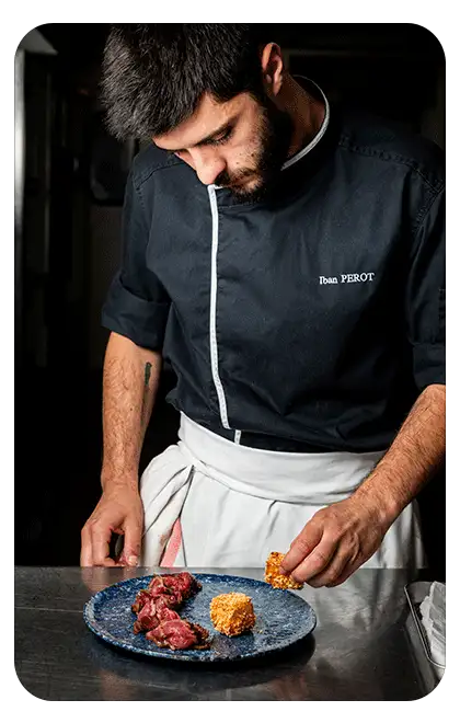 Cuisinier au restaurant
